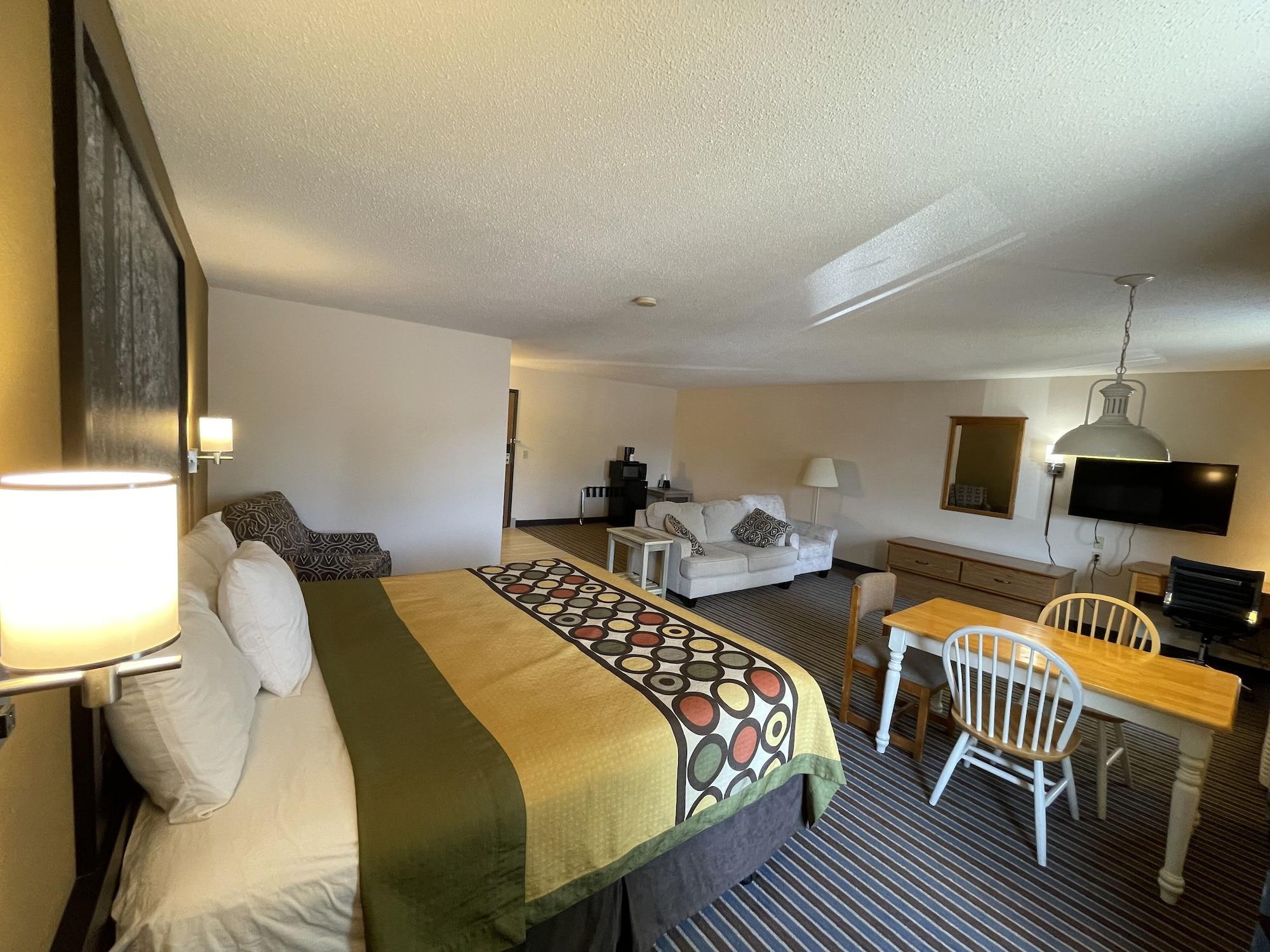 Super 8 by Wyndham Columbia Clark Lane Hotel Bagian luar foto